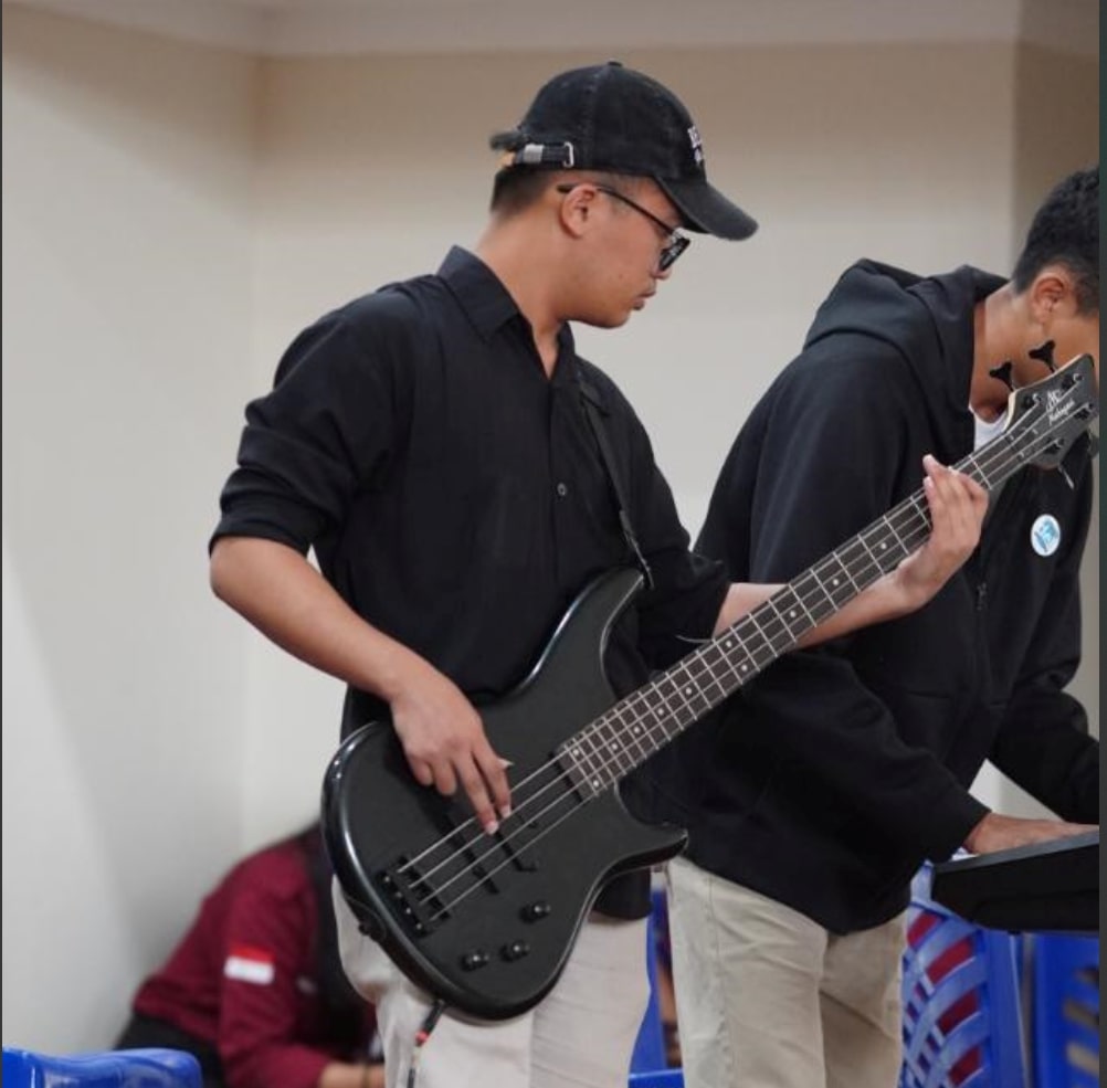 Foto profil klien Budi Santoso, CEO Startup Tech